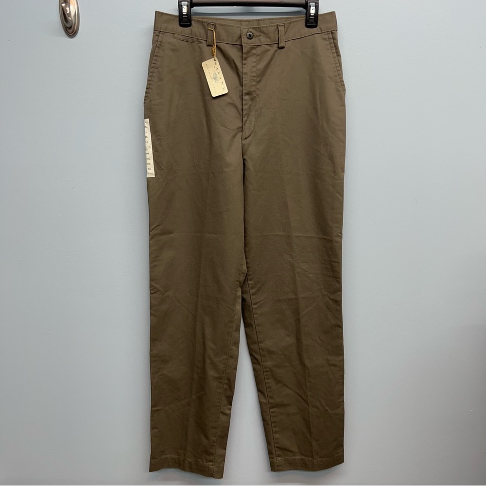 Savane NWT Wrinkle Free flat front khaki pants size 12 AVG
